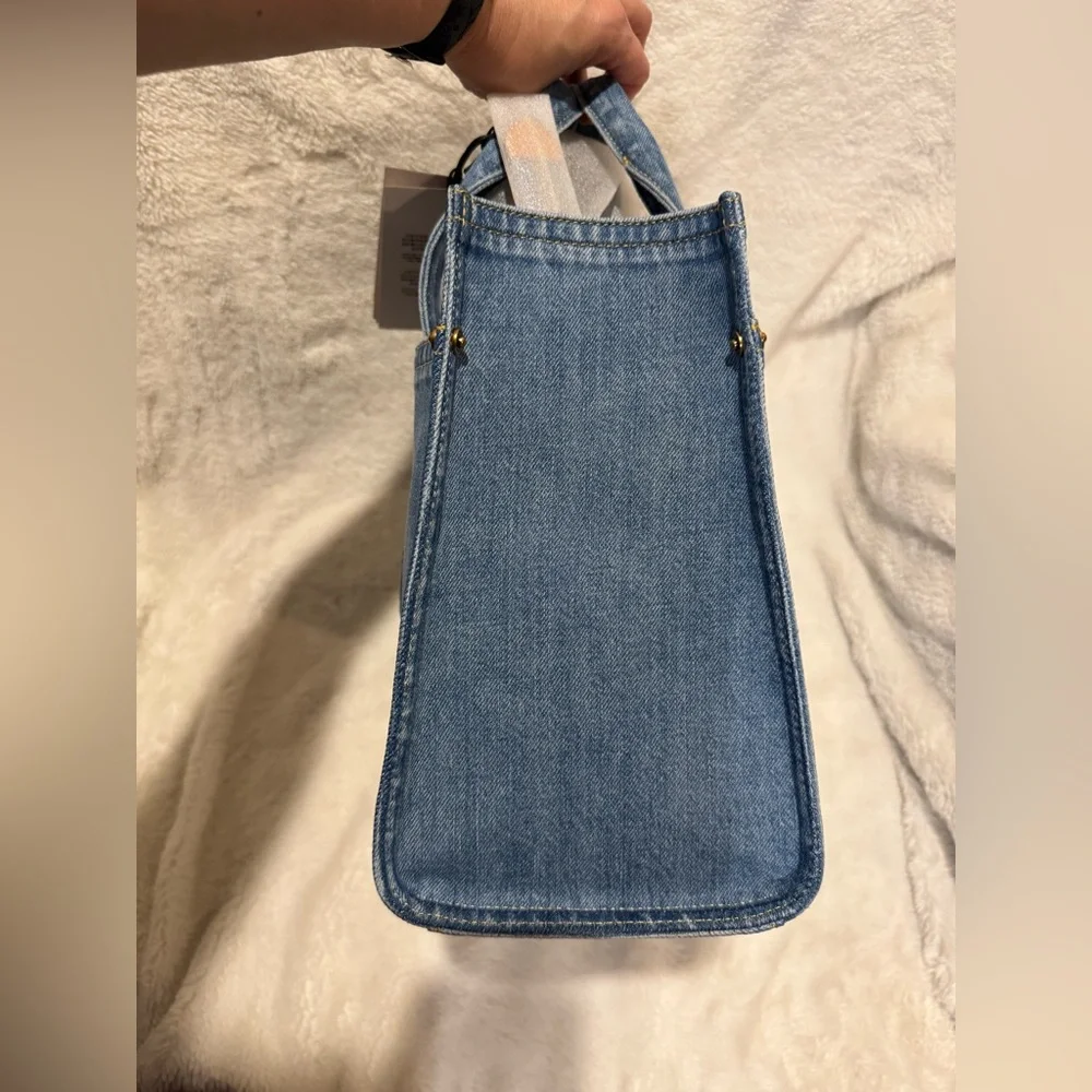 Coach Cargo Tote in Indigo Denim NWT CR657 Medium - fits 13” laptop - Picture 7 of 8